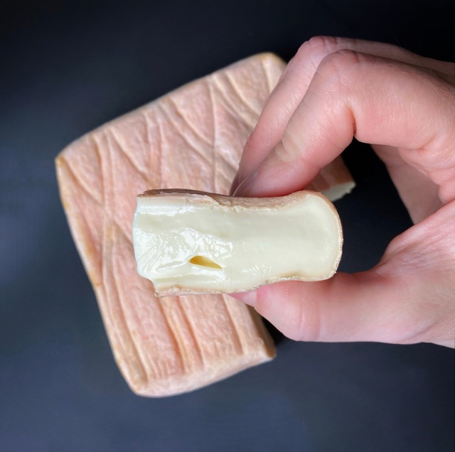 [СыроварКрым] Сыр Таледжио (2025)_0.jpg